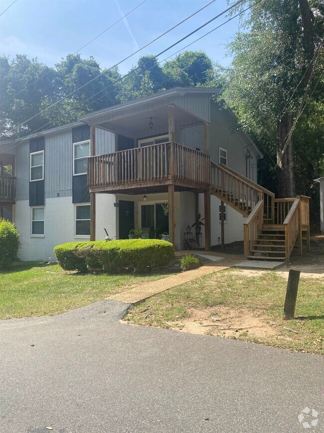 Building Photo - 1530 Live Oak Dr Unit D4 Rental