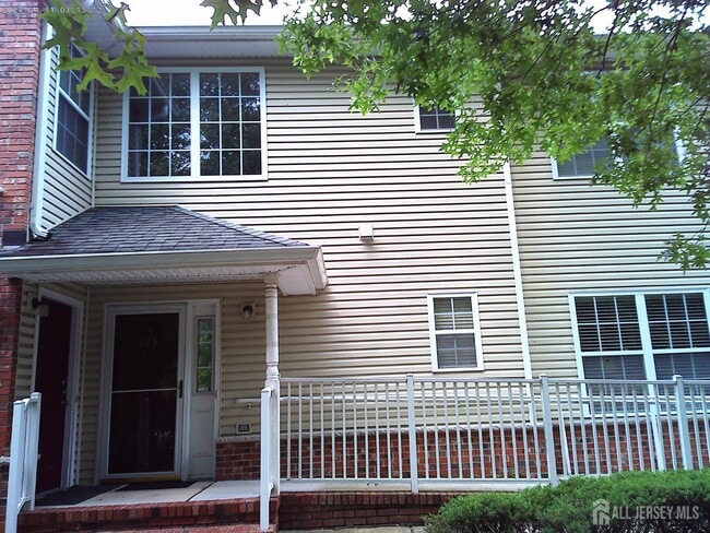 Building Photo - 228 Pinelli Dr Rental