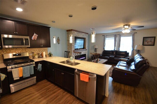 Photo - 13706 Mussel Rn