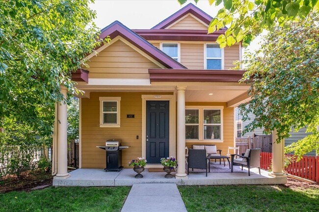 Gorgeous Central Park Home For Rent - Gorgeous Central Park Home For Rent