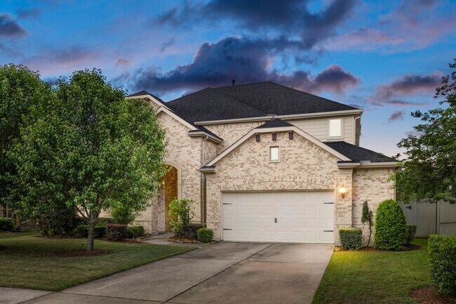 10235 S Goshawk Trl