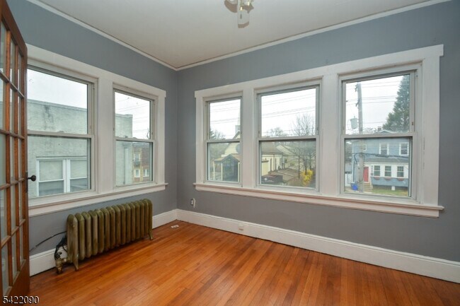 Photo - 308 Hoboken Rd Unit 2