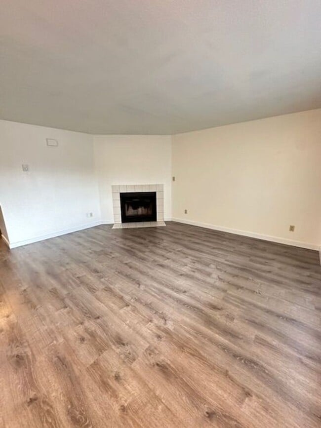 3430 Wetmore Ave Unit B