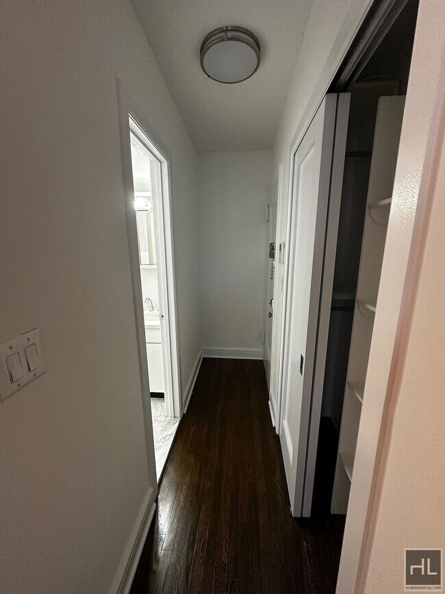 Photo - EAST 87 STREET Unidad 5B