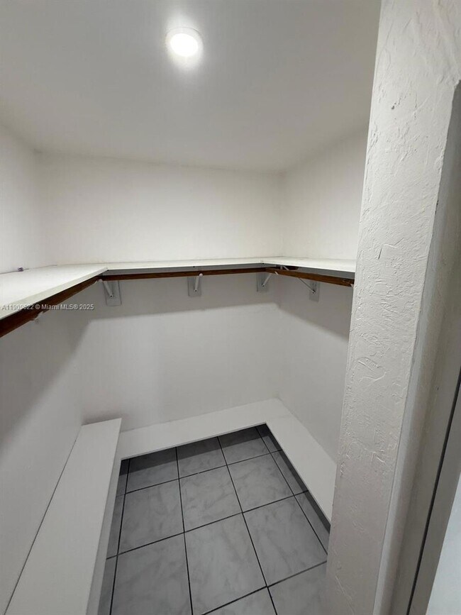 Photo - 6931 SW 24th Ct