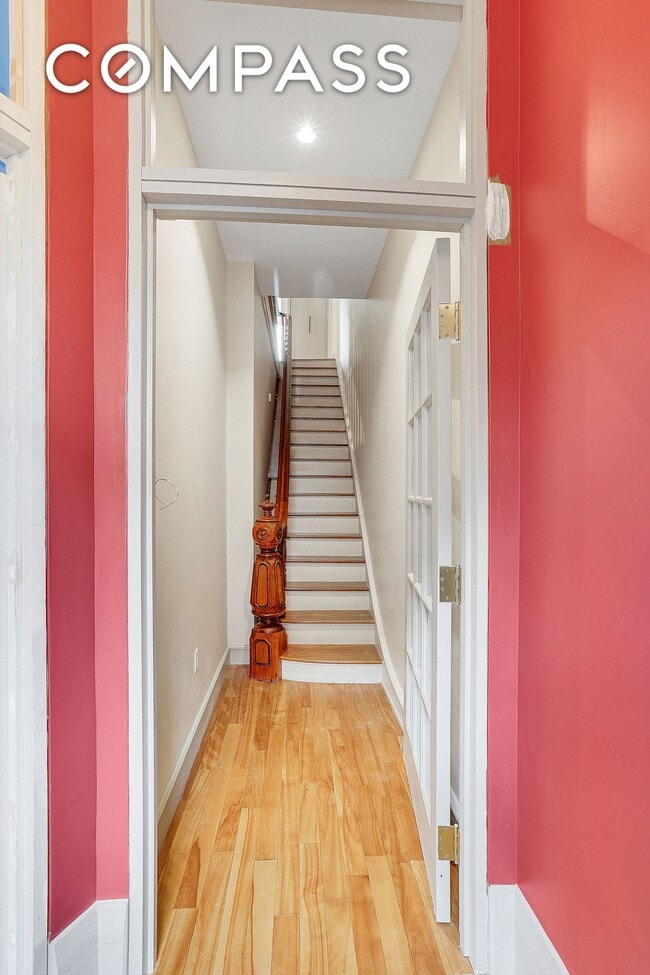 Photo - 187 President St