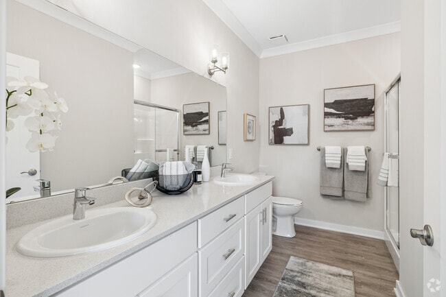 Maybury - 2BR, 2BA - 1,233SF - Primary Bathroom