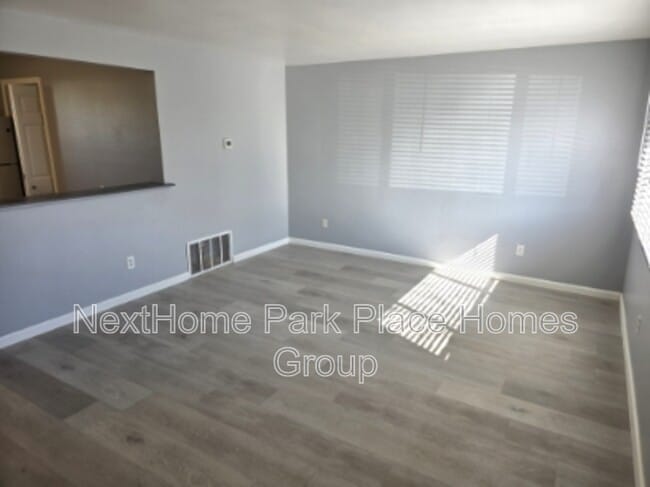 Photo - 3904 Bay City Rd