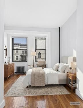 Photo - Top Level 3 BR Townhouse Custom Apt. with large private outdoor Space