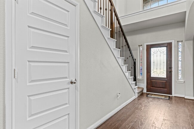 Photo - 18514 Providence Lndg Ln