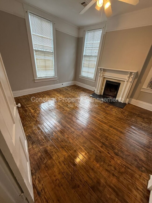 Photo - 1061 High St Unidad D