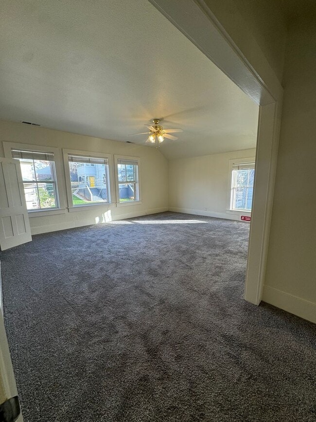 Photo - Open and bright upstairs 1 bed one bath unit in downtown Grass Valley!