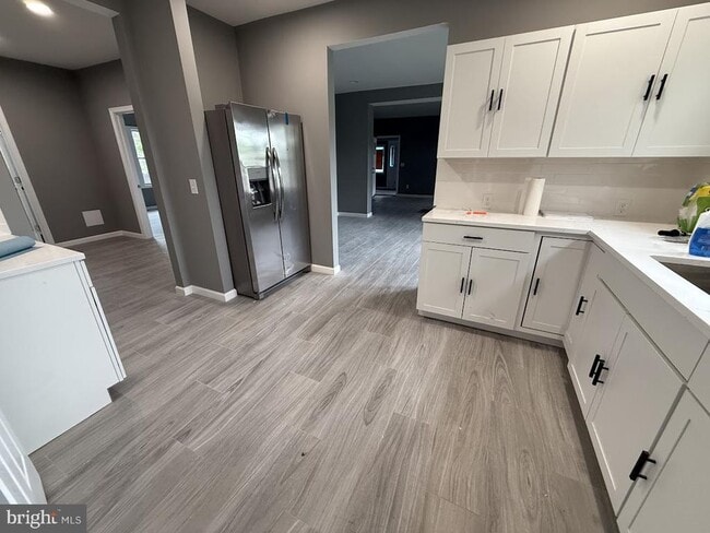 Photo - 178 Crosswicks Rd