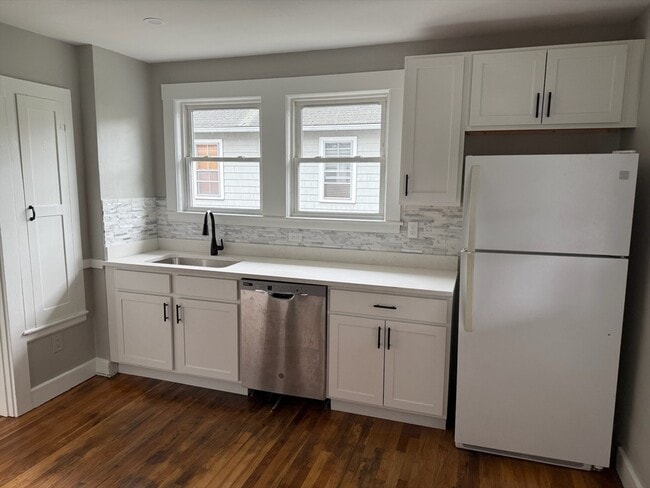 Photo - 19 Jonathan St