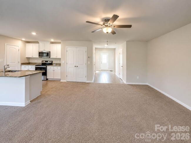 Photo - 3003 Cres Lk Ln