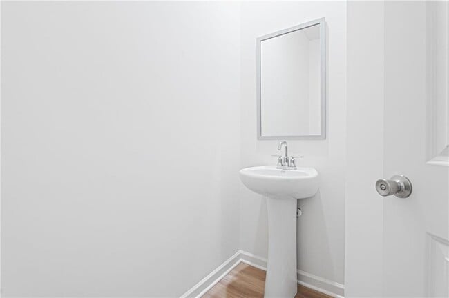 Photo - 1539 Aralynn Way