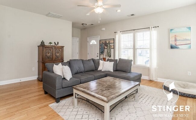 Photo - 39 Spearmint Cir