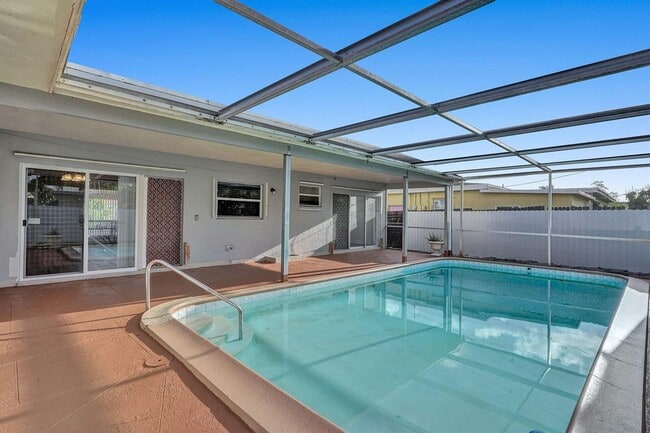Photo - 7808 Indigo St Casa