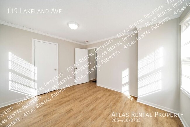 Photo - 119 Lakeland Ave