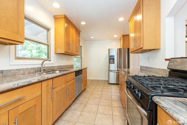 Photo - 720 Santa Paula Ave