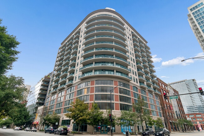 Building Photo - 340 W Superior St