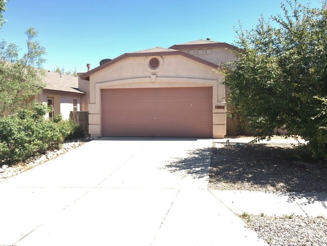 Building Photo - Coming Soon! | Bright & Spacious 3-Bedroom Home | Private Backyard