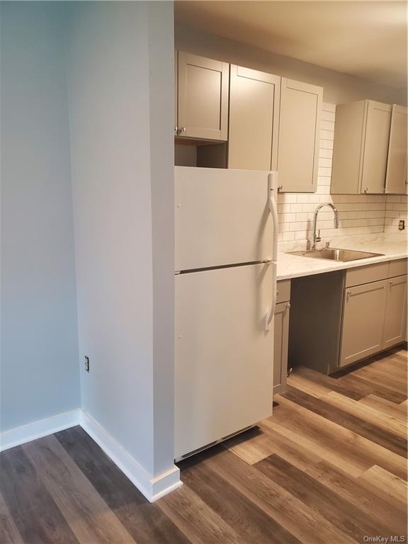 160 W Rd Apartment Unit C30 Pleasant Valley, NY