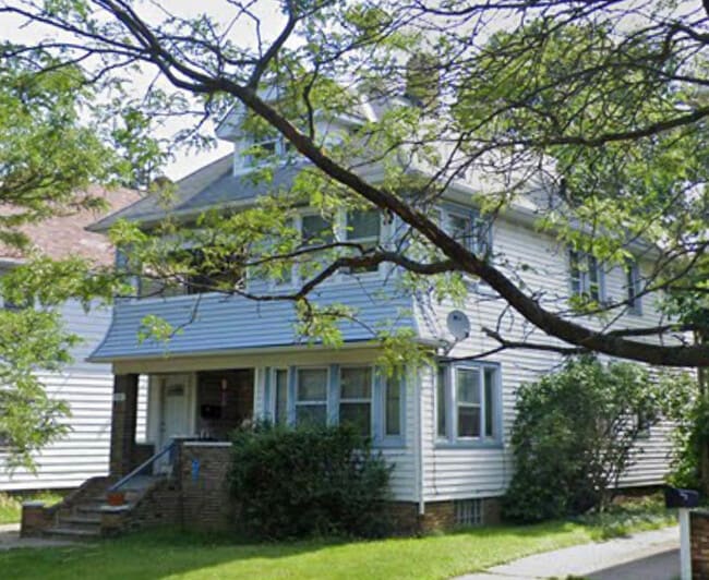 Photo - 1087 E 177th St