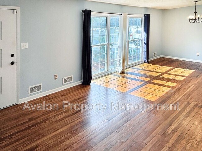 Photo - 4065 Old Austell Rd