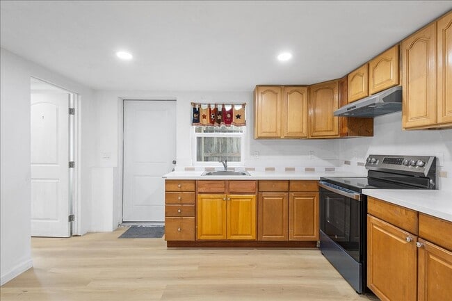 Photo - 2246 Encinal Ave Unidad 2246 Encinal Ave #B - LU