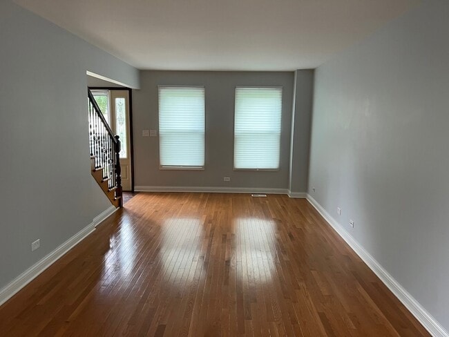 Photo - 926 W Aspen Dr