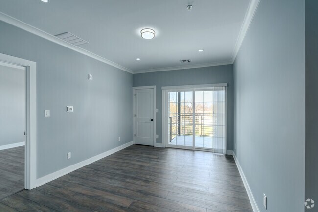 2BR, 2BA - 1101SF - Living Room