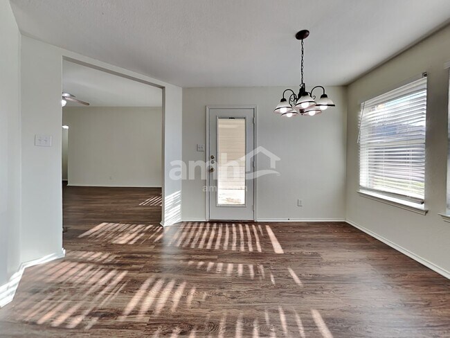 Photo - 1013 White Marlin Dr