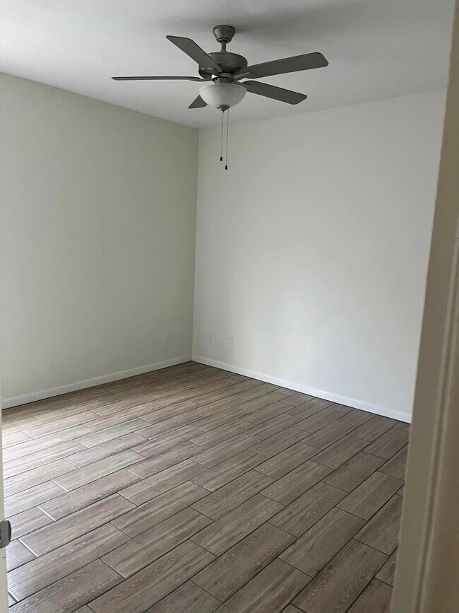 Photo - Kings Landing Apartments Unit 18