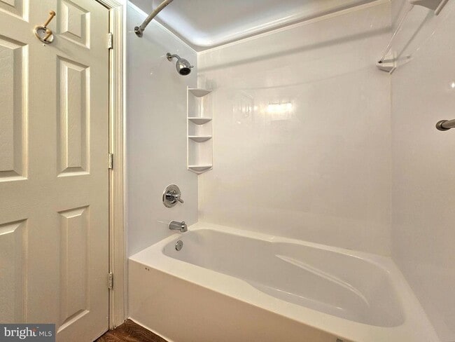 Photo - 4123 Glendale Rd