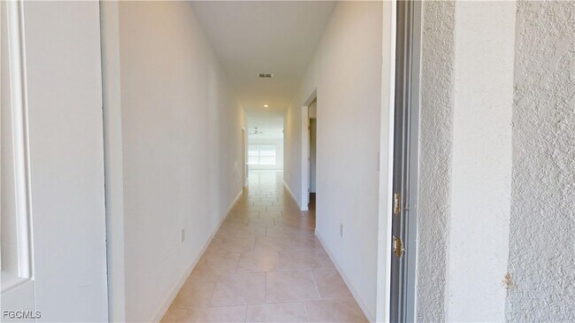 Photo - 3530 NE 21st Ave