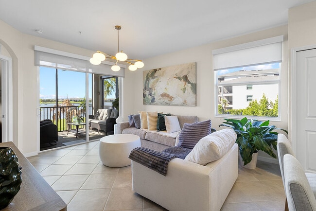 Photo - 5583 Double Eagle Cir Unit 4128