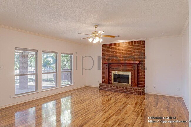 Photo - 514 Big Oak Ct