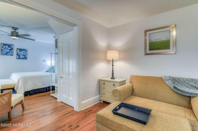 Photo - 19 Webb Ave Unit 1W