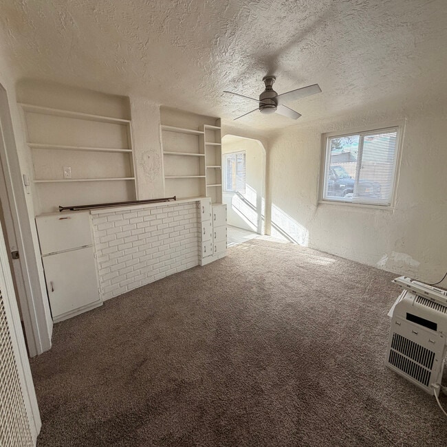 Photo - 1713 Aspen St