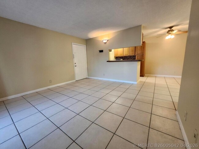Photo - 545 Trace Cir Unit 105
