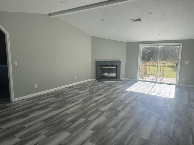 Photo - Discover peaceful country living