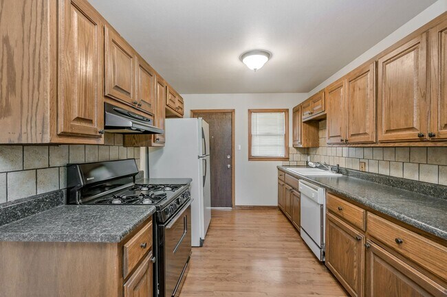 609 16th St Unit 1