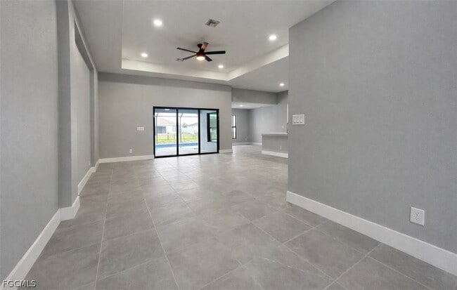 Photo - 529 SE 7th St