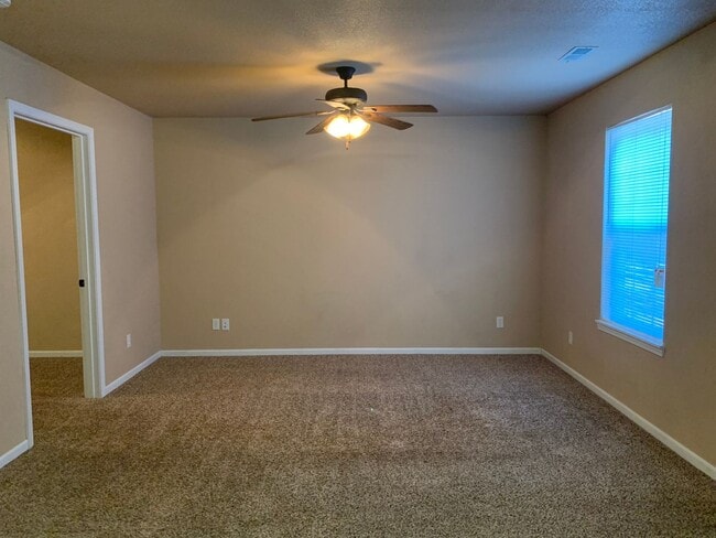 Photo - 16529 Hunters Ridge Ln Unidad A