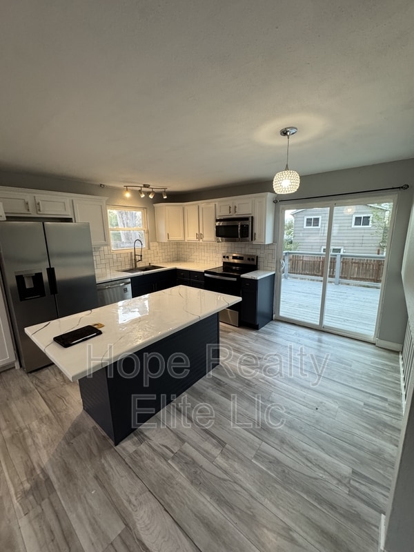 Photo - 3378 Foxridge Dr