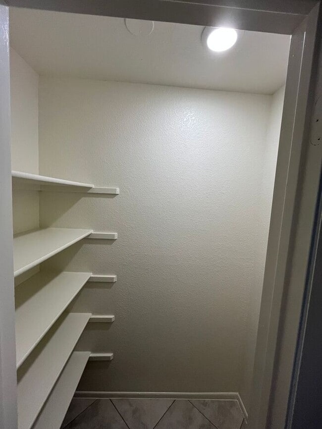 Photo - Welcome Home to El Diablo Apartments – 2 B...