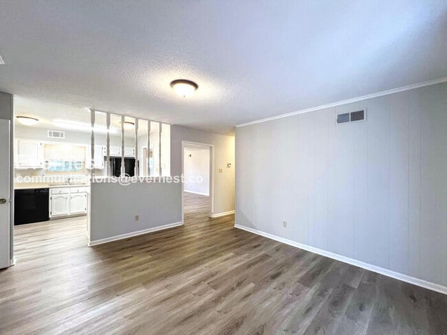 Photo - 8405 Greenbrook Pkwy