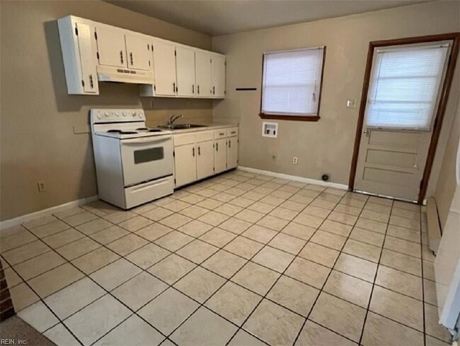 Photo - 8923 Brighton St