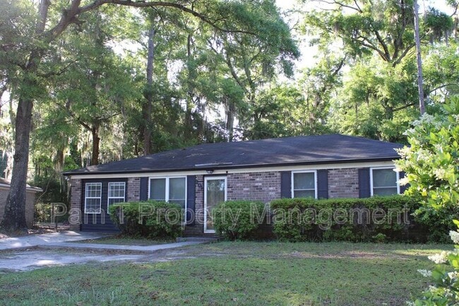 Building Photo - 201 Kevin Dr Rental